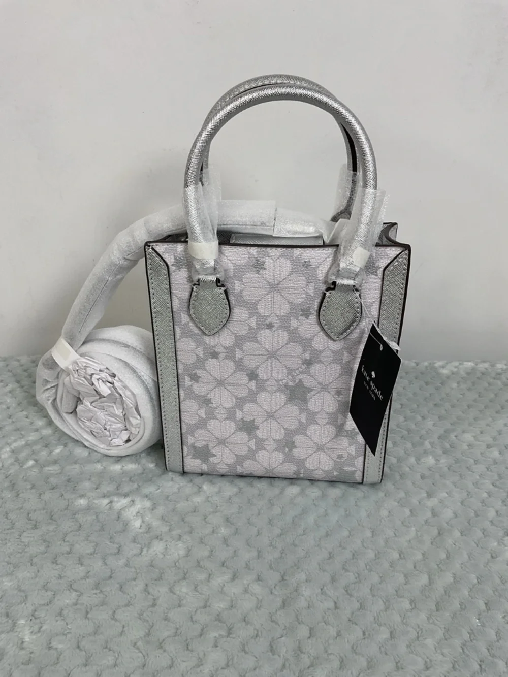 Kate Spade Platinum Grey Flower Star Toss Small Tote Bag NWT